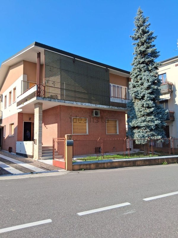 casa indipendente in vendita a Vigasio