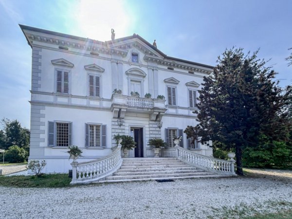 villa in vendita a Vigasio