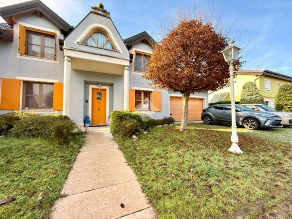 casa indipendente in vendita a Vigasio