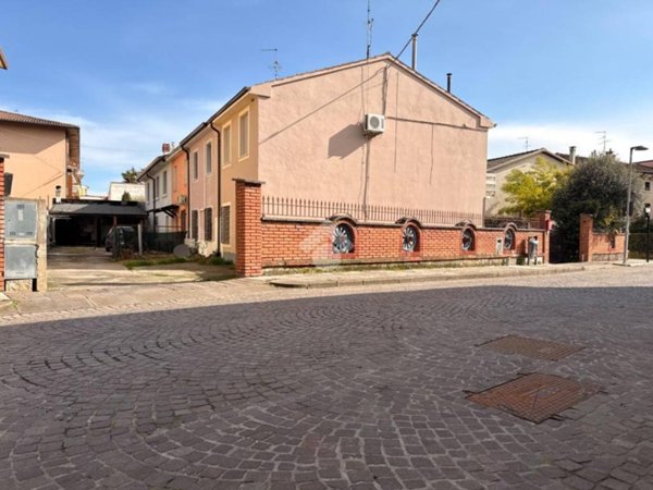 casa indipendente in vendita a Vigasio