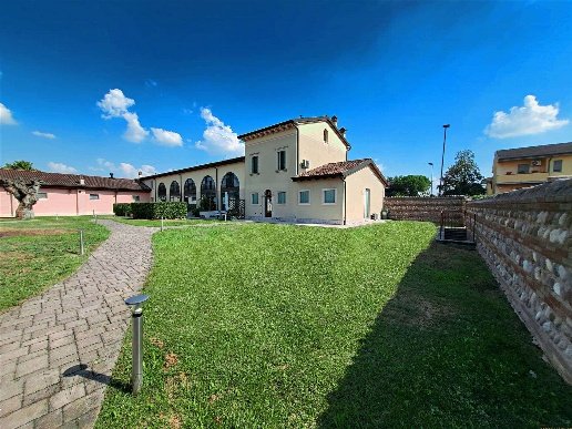 casa indipendente in vendita a Vigasio in zona Forette