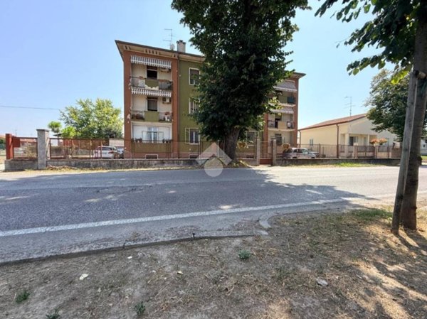 appartamento in vendita a Vigasio in zona Forette