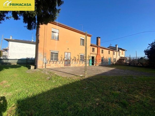 appartamento in vendita a Villa Bartolomea in zona Carpi