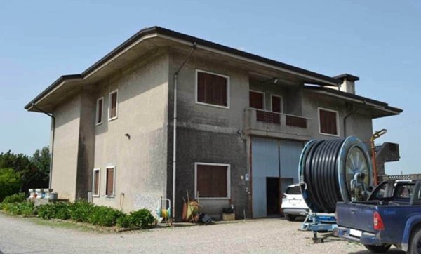 casa indipendente in vendita a Villa Bartolomea
