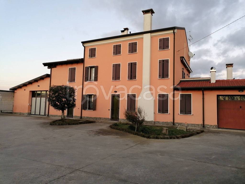 casa indipendente in vendita a Villa Bartolomea