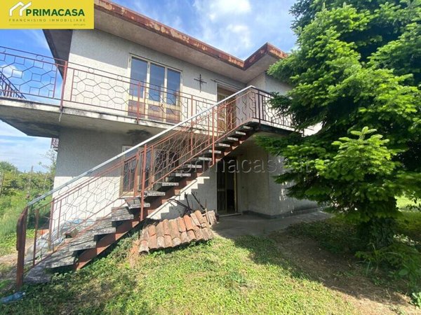casa indipendente in vendita a Villa Bartolomea in zona Spinimbecco