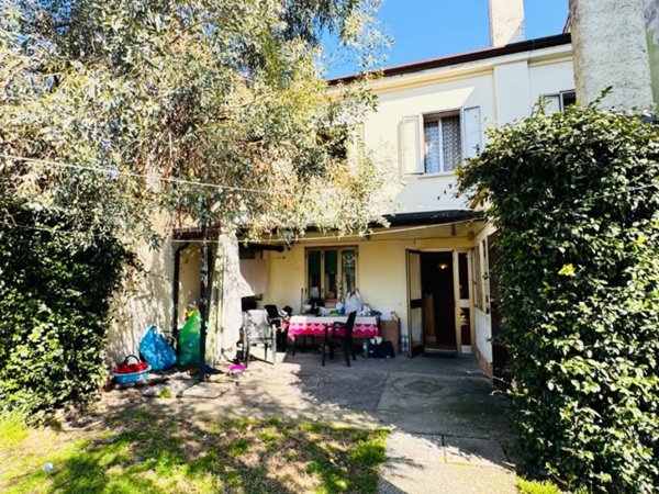 casa indipendente in vendita a Villa Bartolomea