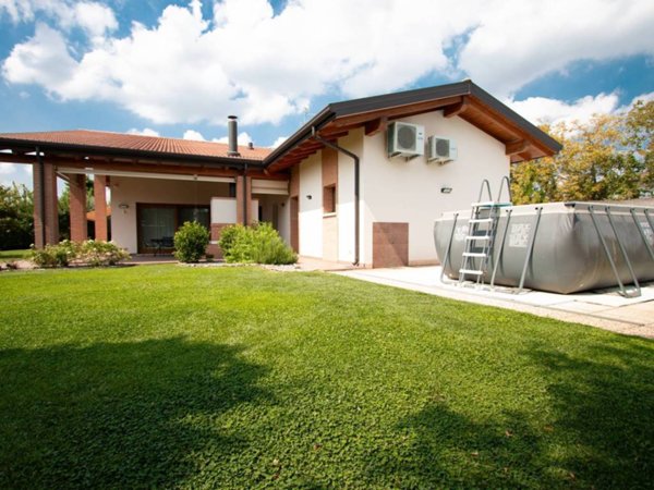 casa indipendente in vendita a Villa Bartolomea