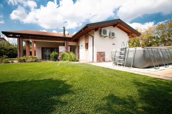 casa indipendente in vendita a Villa Bartolomea