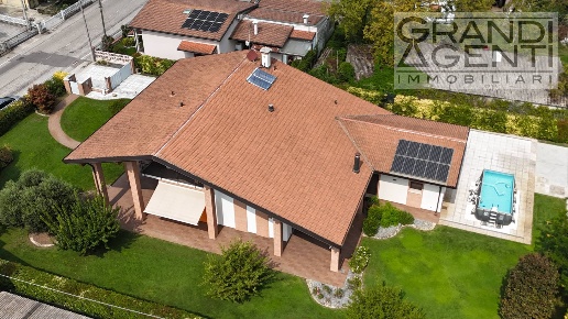 casa indipendente in vendita a Villa Bartolomea