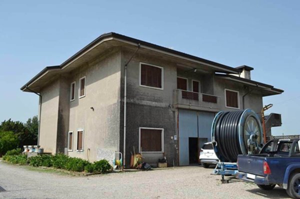 casa indipendente in vendita a Villa Bartolomea