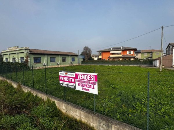 terreno edificabile in vendita a Villa Bartolomea