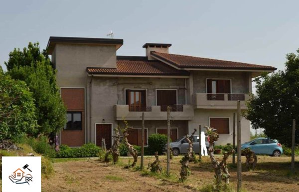 casa indipendente in vendita a Villa Bartolomea