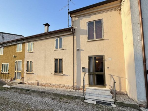 casa indipendente in vendita a Villa Bartolomea