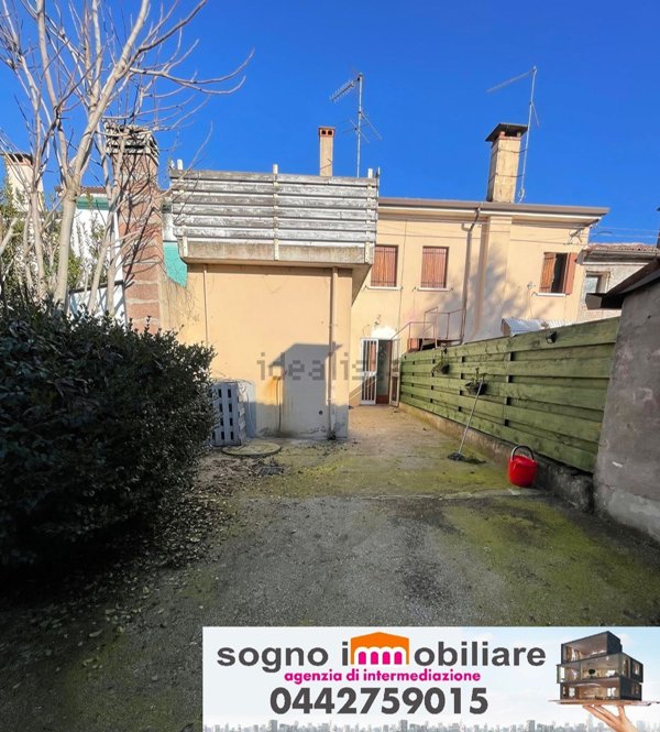 casa indipendente in vendita a Villa Bartolomea