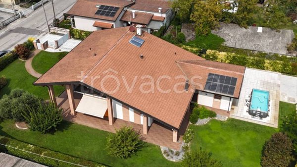 casa indipendente in vendita a Villa Bartolomea