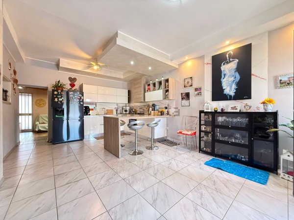 casa indipendente in vendita a Villa Bartolomea in zona Spinimbecco