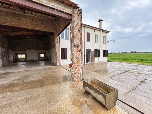 casa indipendente in vendita a Villa Bartolomea