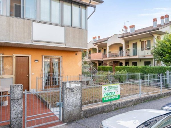 appartamento in vendita a Villafranca di Verona in zona Alpo