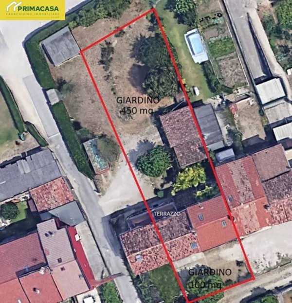 casa indipendente in vendita a Villafranca di Verona in zona Dossobuono