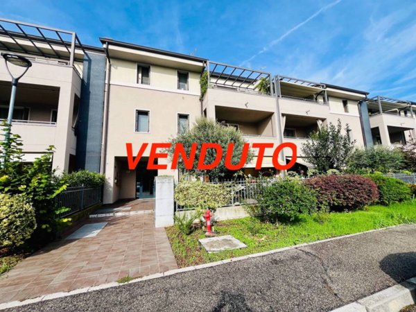 appartamento in vendita a Villafranca di Verona