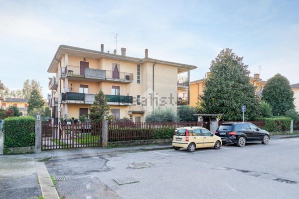 appartamento in vendita a Villafranca di Verona