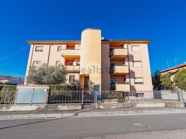 appartamento in vendita a Villafranca di Verona