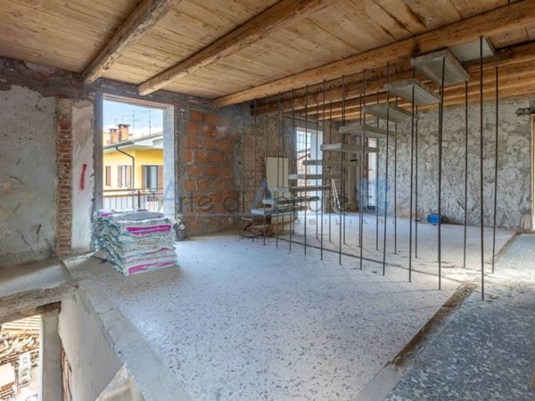 appartamento in vendita a Villafranca di Verona