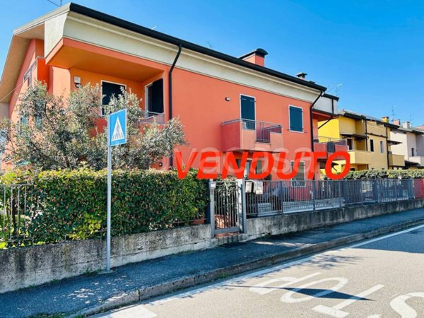 appartamento in vendita a Villafranca di Verona