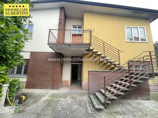 appartamento in vendita a Villafranca di Verona