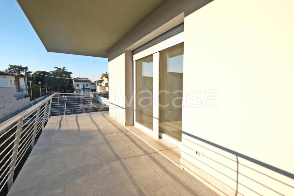 appartamento in vendita a Villafranca di Verona