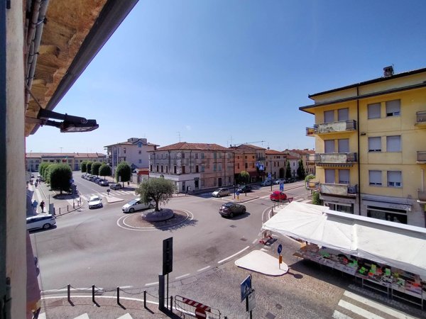 appartamento in vendita a Villafranca di Verona