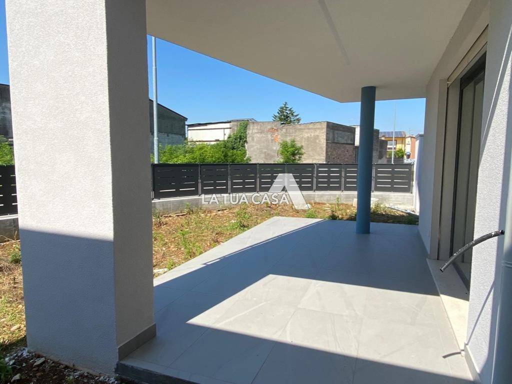 casa indipendente in vendita a Villafranca di Verona in zona Pizzoletta