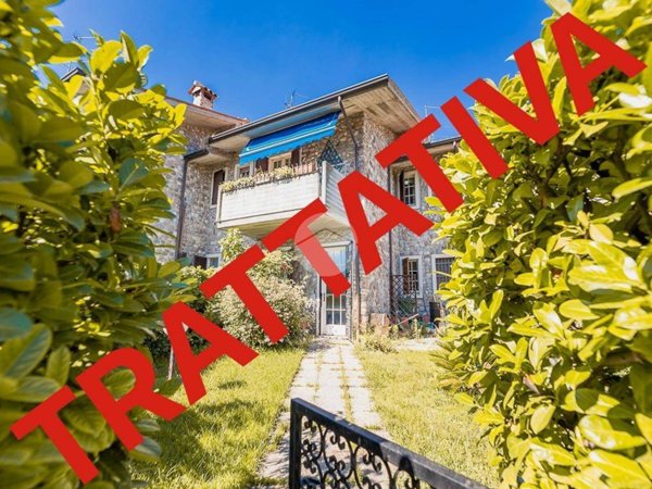 casa indipendente in vendita a Villafranca di Verona