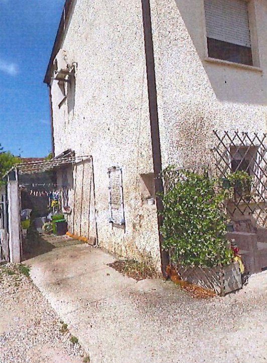 casa indipendente in vendita a Villafranca di Verona