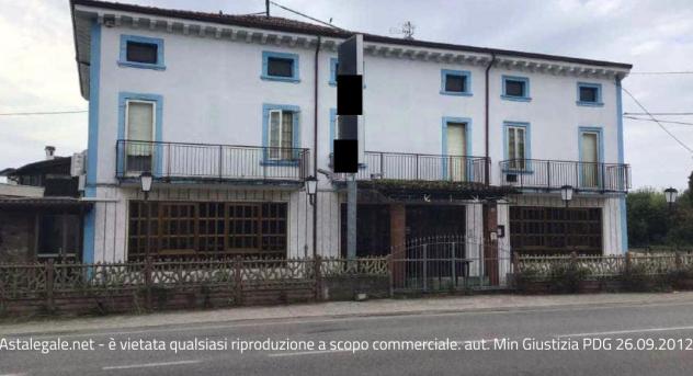 ufficio in vendita a Villafranca di Verona