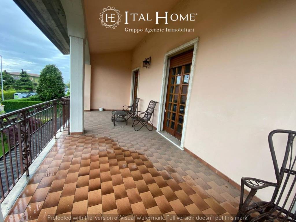 casa indipendente in vendita a Villafranca di Verona