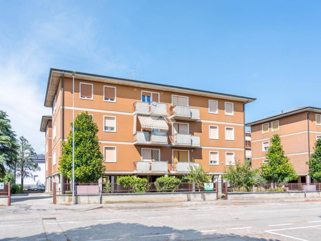 appartamento in vendita a Villafranca di Verona