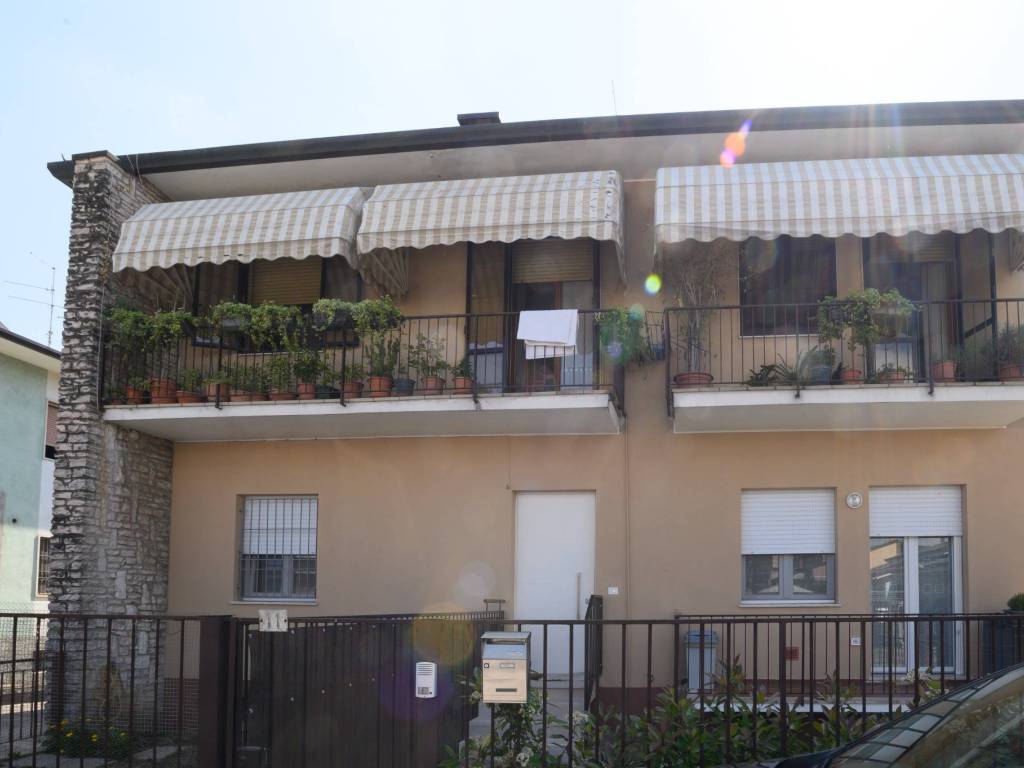 appartamento in vendita a Villafranca di Verona