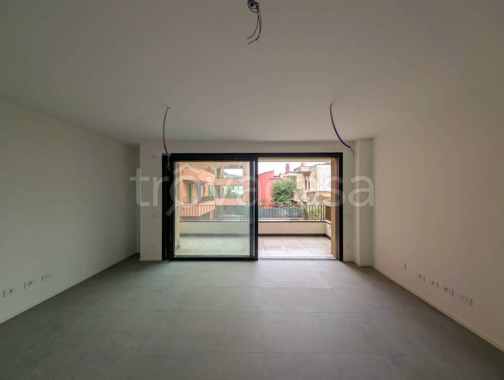 appartamento in vendita a Villafranca di Verona