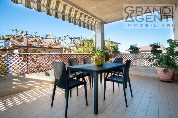 appartamento in vendita a Villafranca di Verona