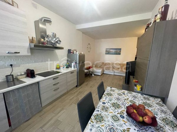 casa indipendente in vendita a Villafranca di Verona in zona Quaderni