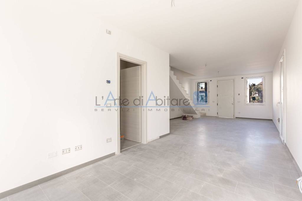 casa indipendente in vendita a Villafranca di Verona
