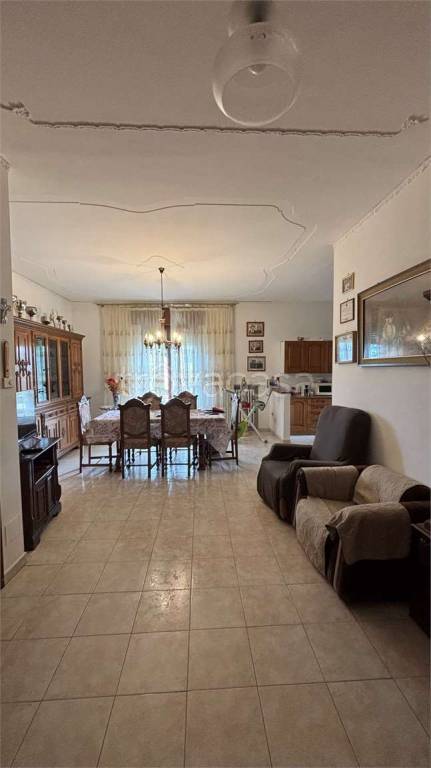 appartamento in vendita a Villafranca di Verona in zona Dossobuono