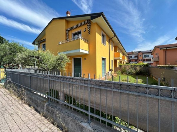 appartamento in vendita a Villafranca di Verona