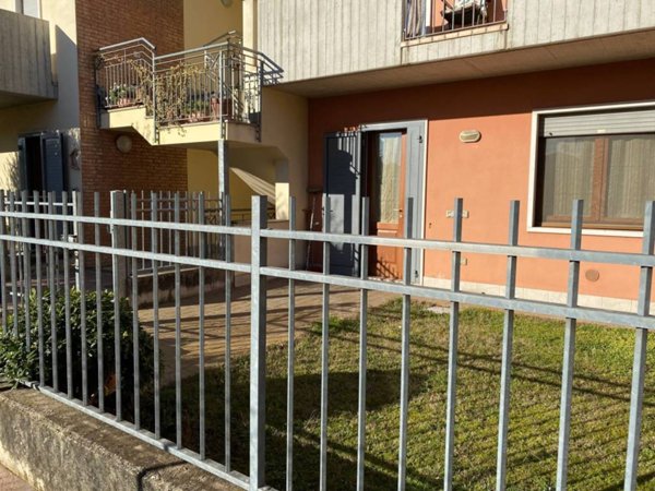 appartamento in vendita a Villafranca di Verona in zona Pizzoletta