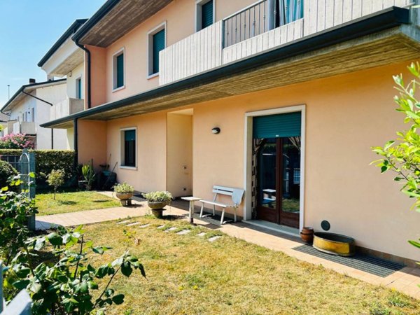 appartamento in vendita a Villafranca di Verona