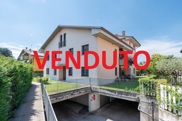 appartamento in vendita a Villafranca di Verona in zona Dossobuono