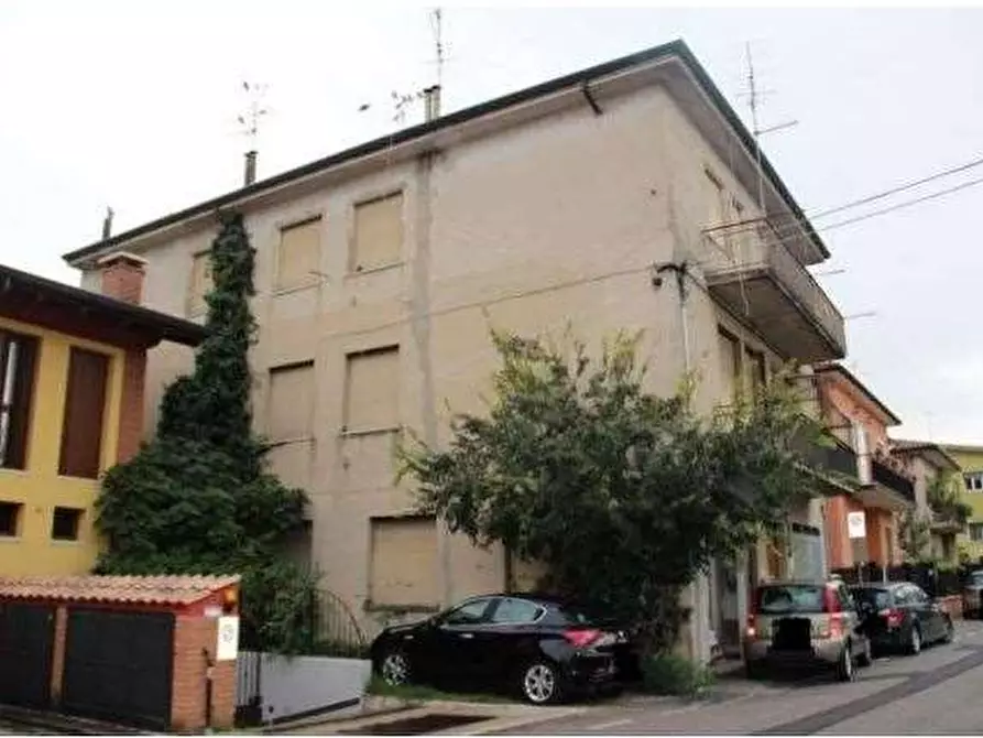 appartamento in vendita a Villafranca di Verona