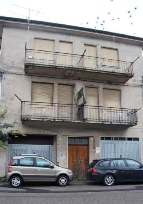 intera palazzina in vendita a Villafranca di Verona